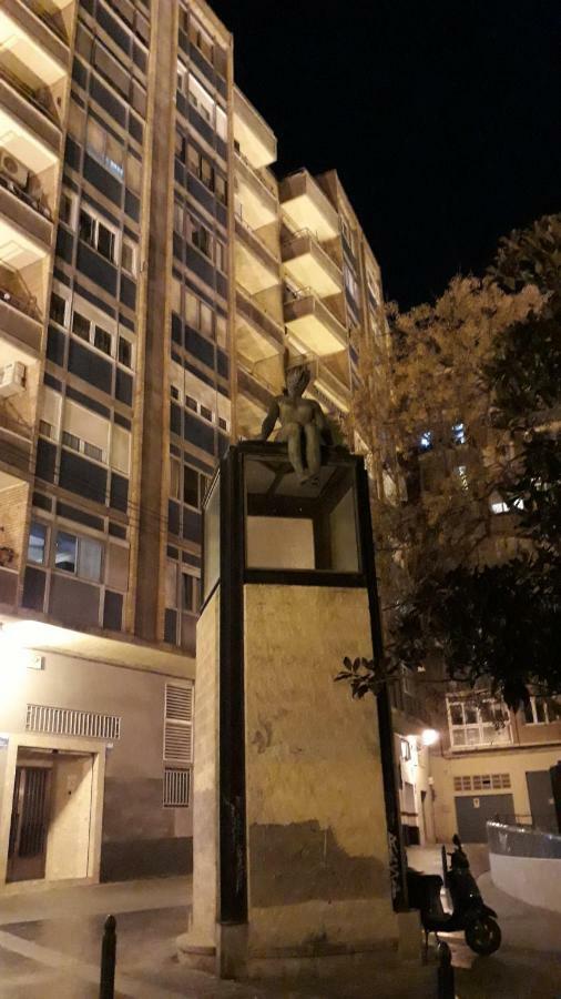 Apartamento Manuela Sancho Apartment Zaragoza Ngoại thất bức ảnh